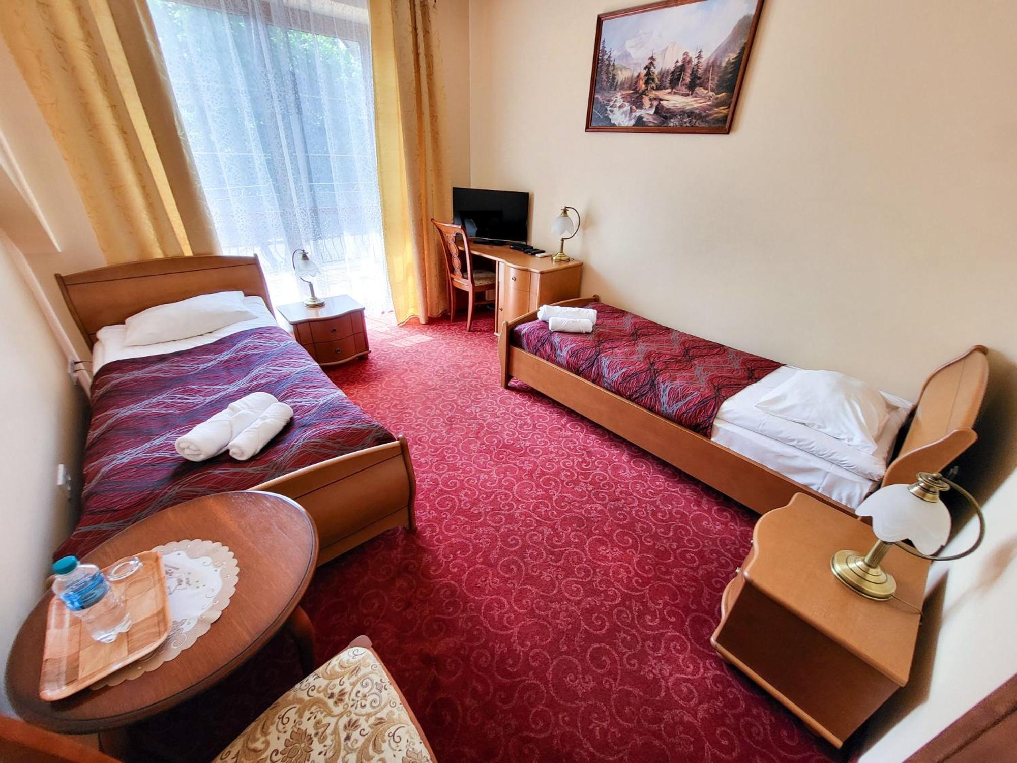 Hotel Hesperus Międzyrzec Podlaski Extérieur photo